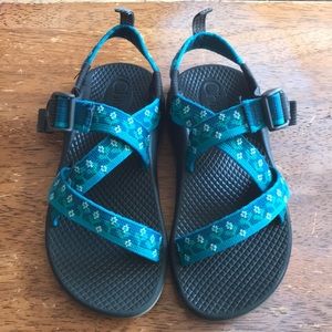 Kids Chaco sandals size 1